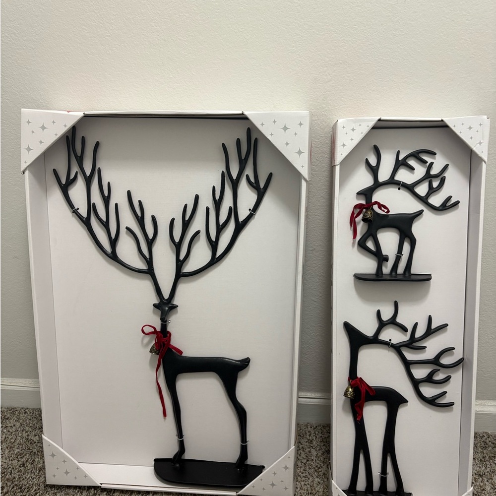 Aldi Merry Moments Sculpted Reindeer Black Set